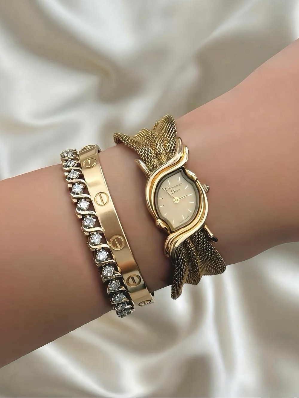 AUTHENTIC VERY RARE DIOR GOLD MESH WATCH - WITH BOX